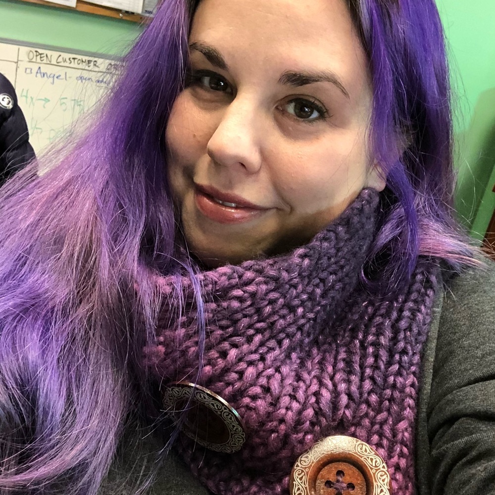 Meet your Posher, Sabrina